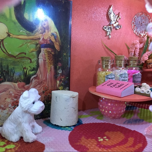 Fairy Hideaway Goddess of Spring Cave of Unicorns - Picture 8 of 16